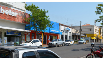 Feriado da Consciência Negra em Adamantina: veja como ficam o comércio e supermercados