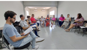 Assistência Social envolve secretarias municipais em roda de conversa sobre escuta especializada