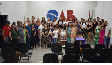 Projeto Soul Feminina realiza entrega do Calendário da Vida