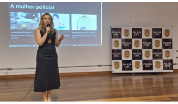 Polícia Civil realiza seminário para mulheres policiais civis da área do Deinter 8