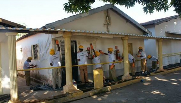 Reeducandos atuaram na execução as melhorias no Lar dos Velhos de Adamantina, realizadas com apoio do Poder Judiciário e da comunidade (Fotos: Cedidas).