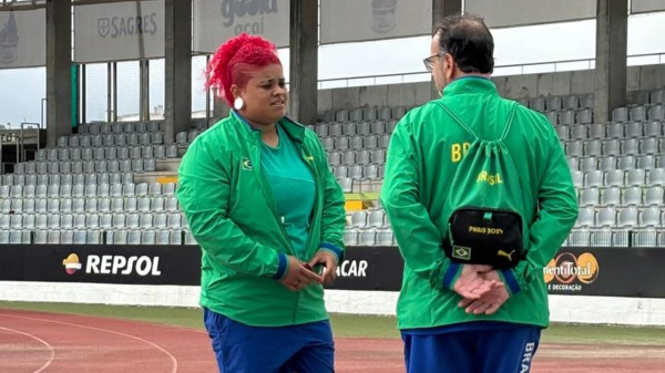 Antes de chegar a Paris, atletas brasileiros fizeram preparacao em Portugal (Foto: CBAt).