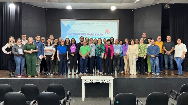 CPMA e parceiros no encontro realizado neste mês em Adamantina (Siga Mais).